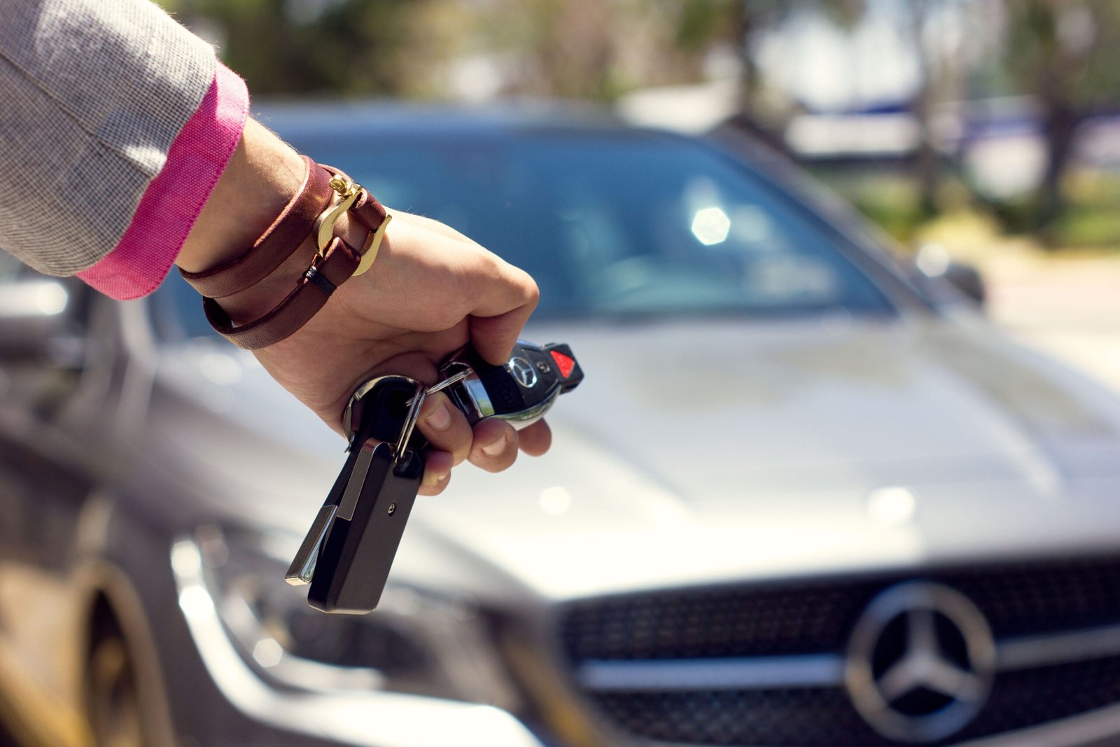 mercedes key fob unlocking mercedes car